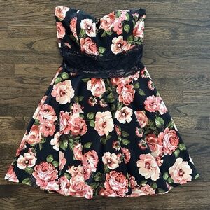 Wild Daisy Black Strapless Pink Rose Floral Mini Dress Lace Waist Large Cocktail
